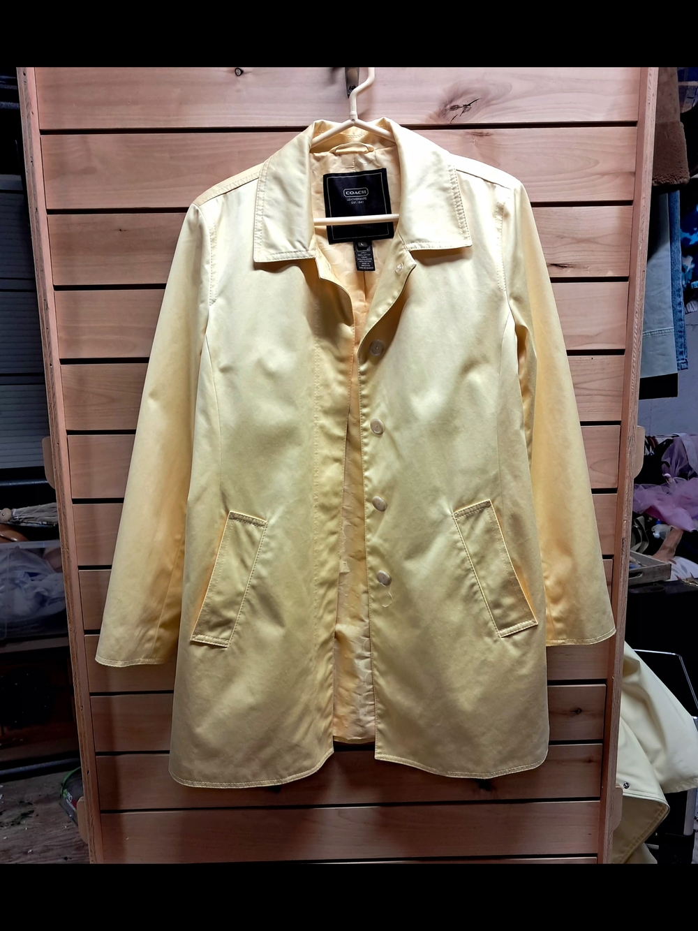 COACH  Sateen Walking Trench Coat Size L - Picture 11 of 11